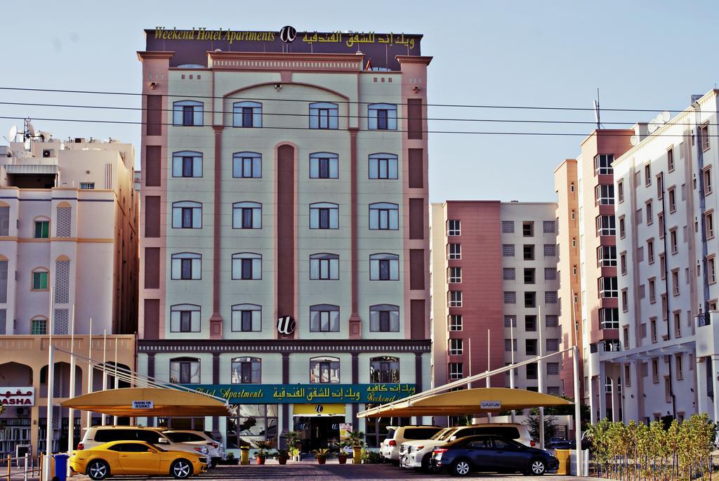 Weekend Hotel & Apartments Маскат Екстериор снимка