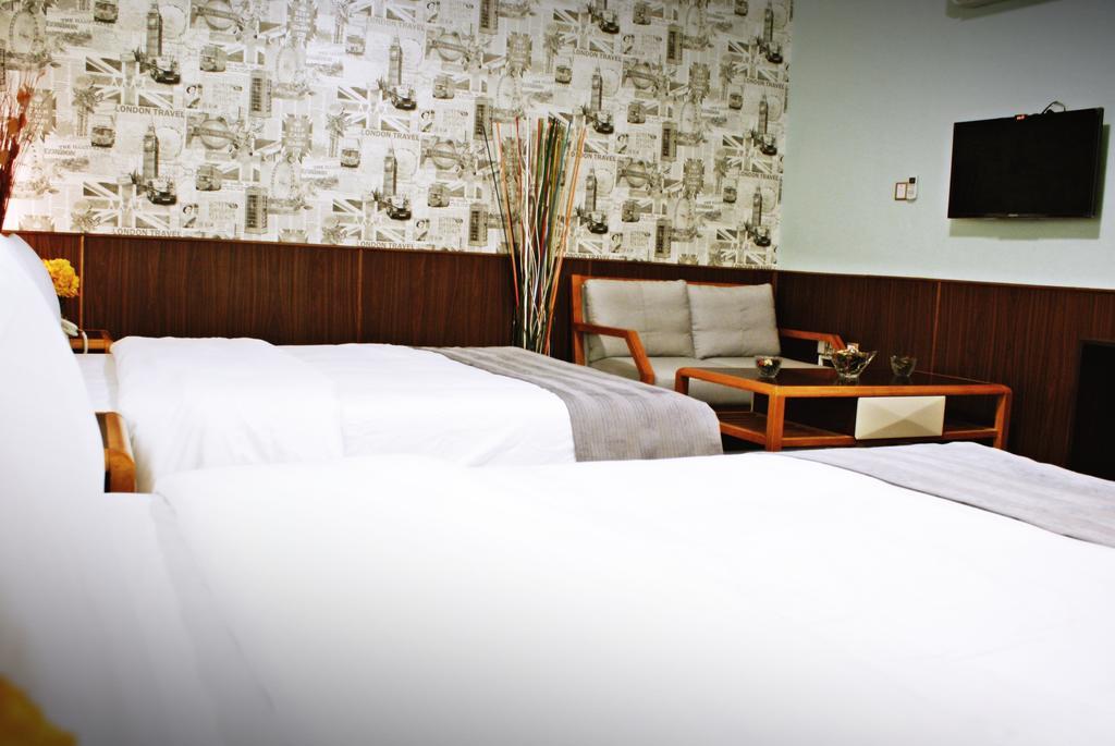 Weekend Hotel & Apartments Маскат Екстериор снимка